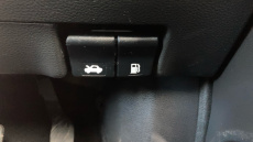 Nissan Qashqai 1.3 DiG-T N-Connecta 5dr Petrol Hatchback